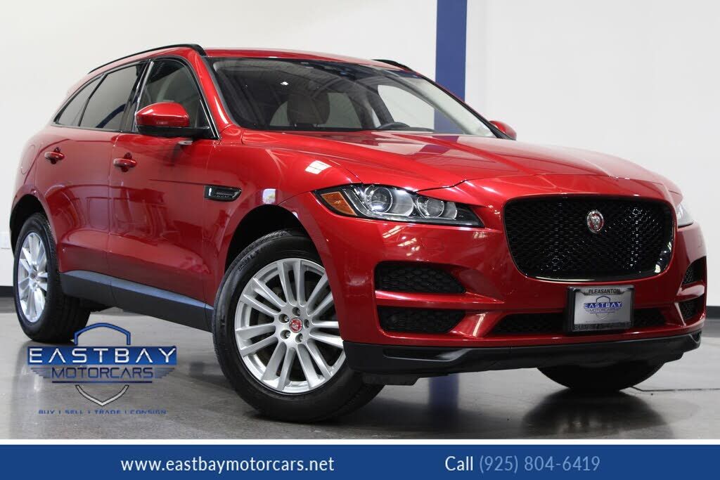 2017 JAGUAR F-Pace