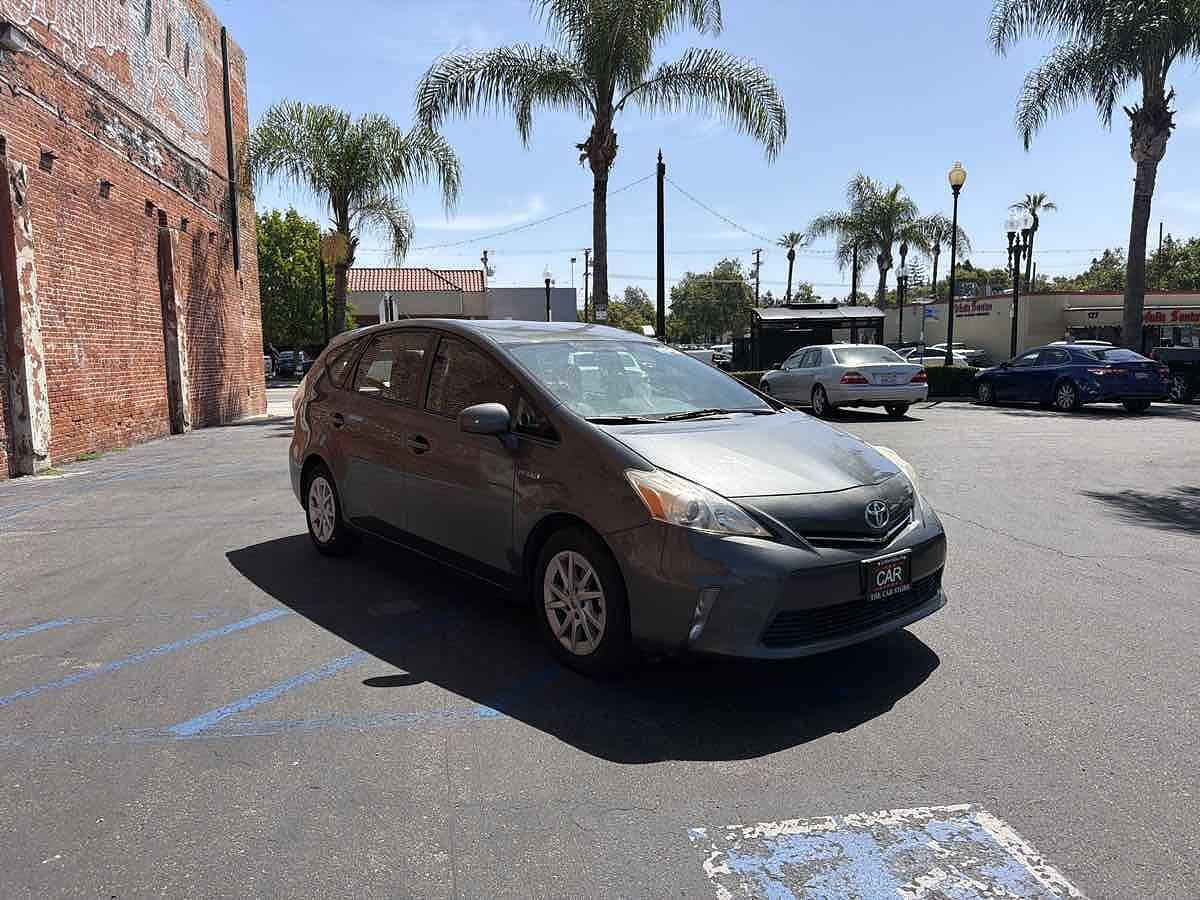 2012 TOYOTA Prius