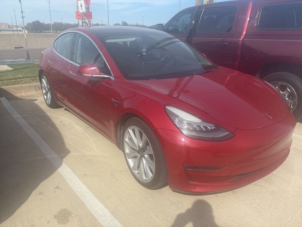 2018 TESLA Model 3