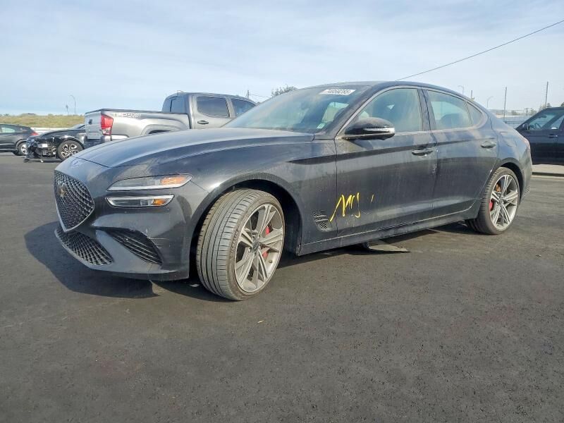 2025 GENESIS G70