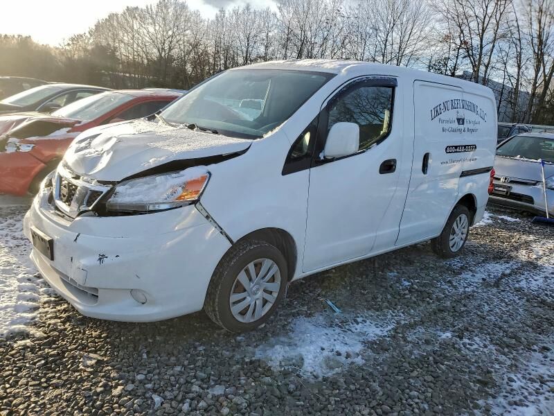 2015 NISSAN NV200