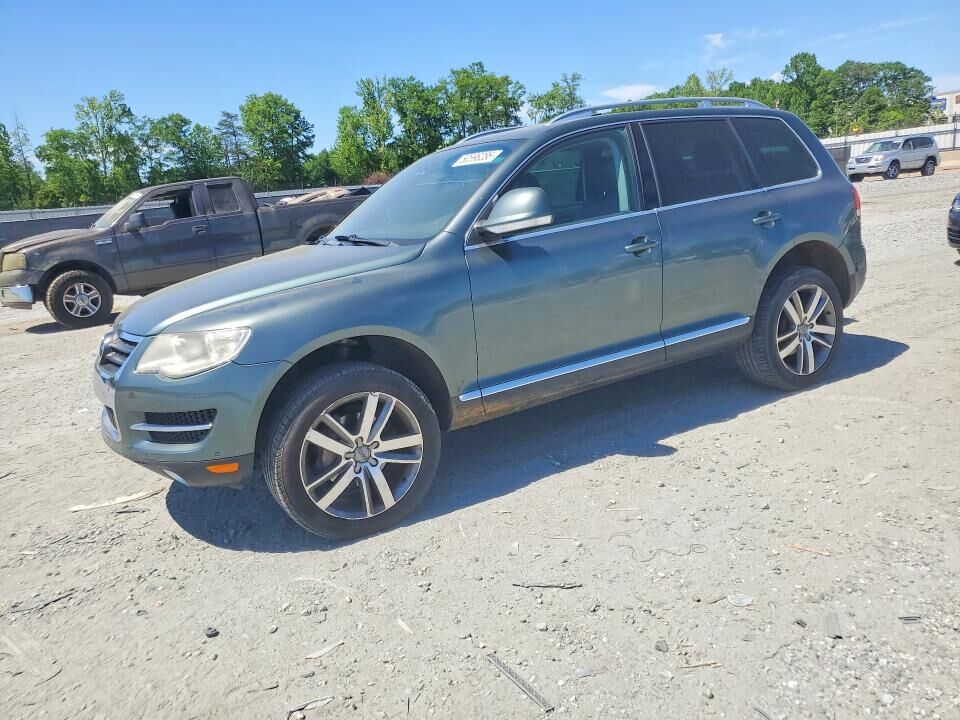 2008 VOLKSWAGEN Touareg