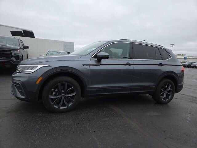 2023 VOLKSWAGEN Tiguan 4Motion