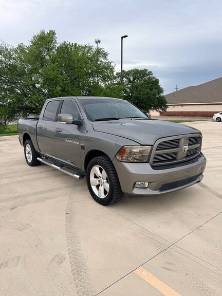 2012 DODGE Ram