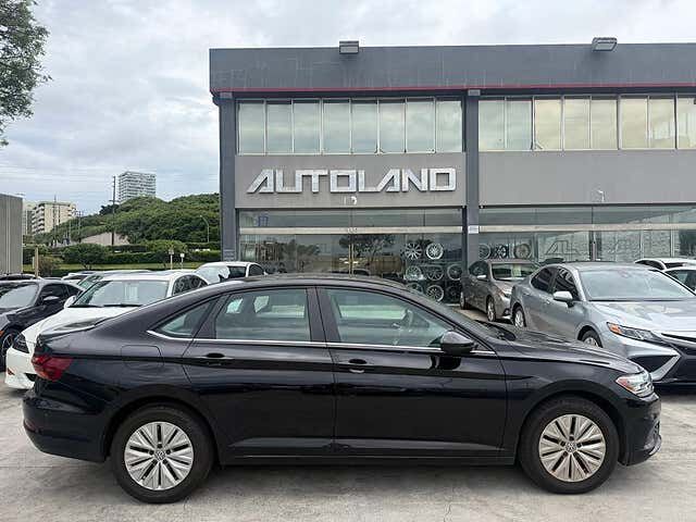2019 VOLKSWAGEN Jetta