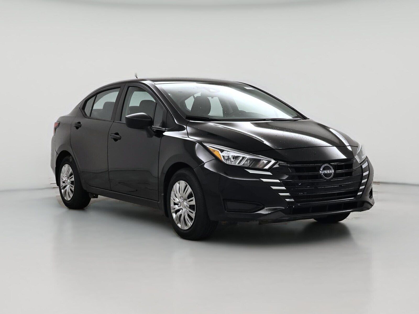 2024 NISSAN Versa
