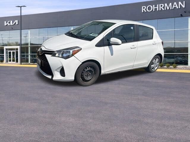 2017 TOYOTA Yaris