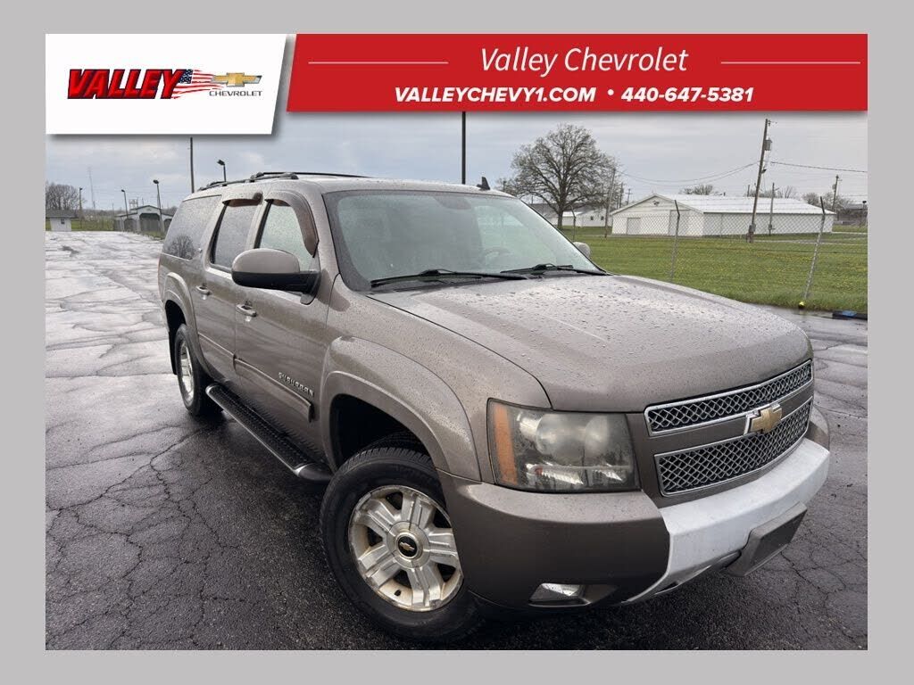 2011 CHEVROLET Suburban