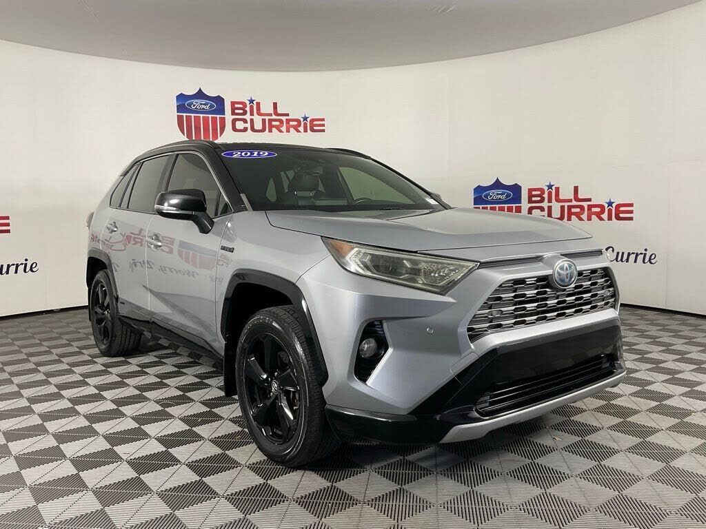 2019 TOYOTA RAV4
