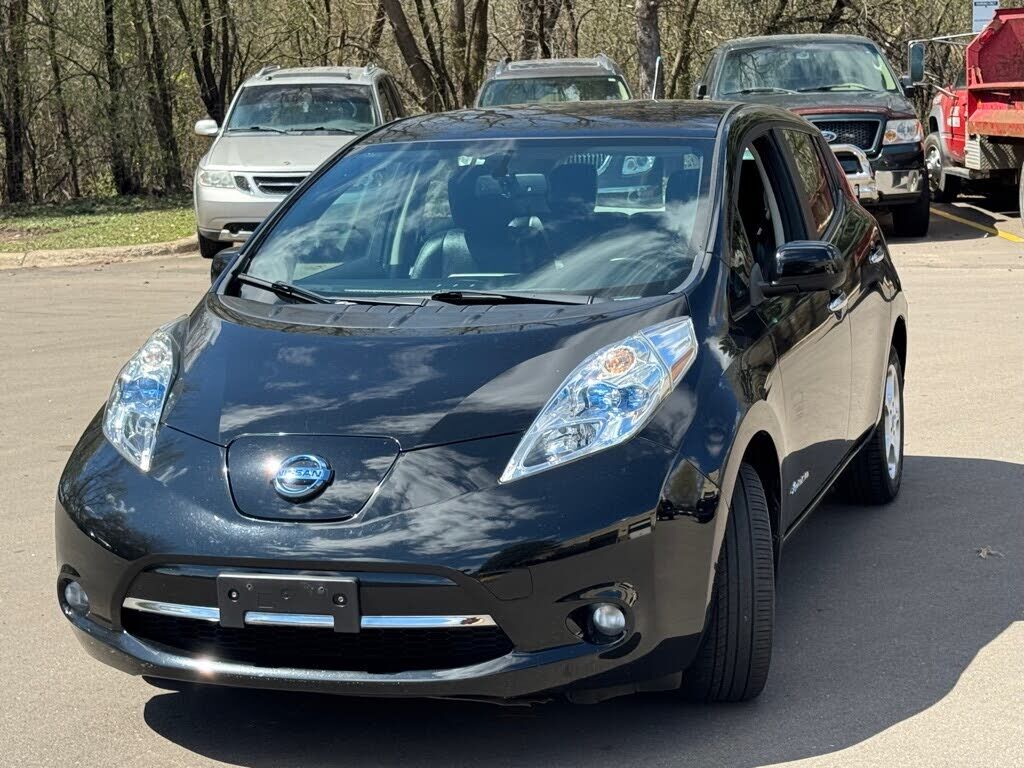 2013 NISSAN Leaf