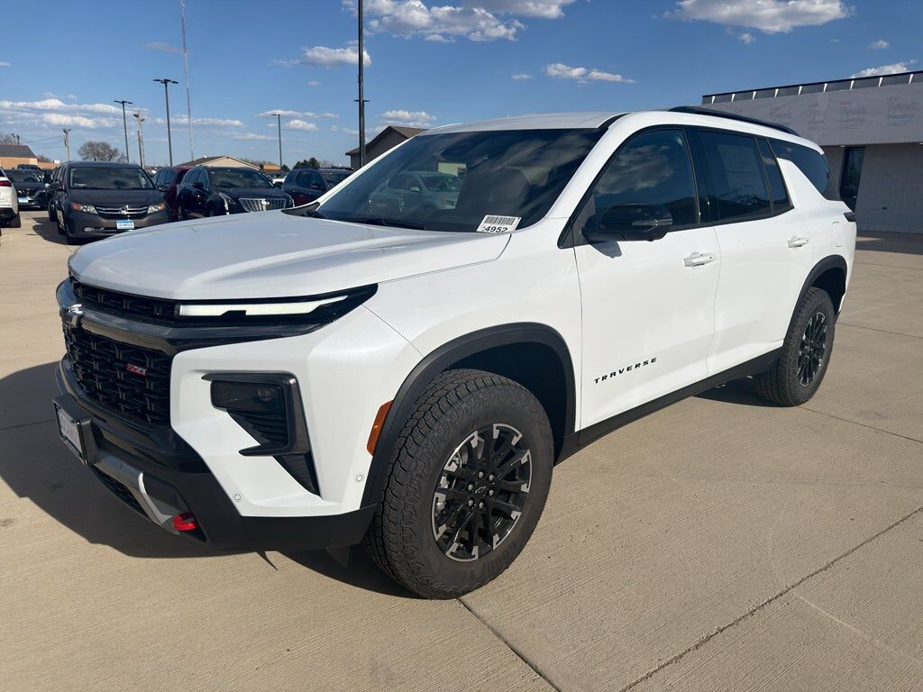 2026 CHEVROLET Traverse