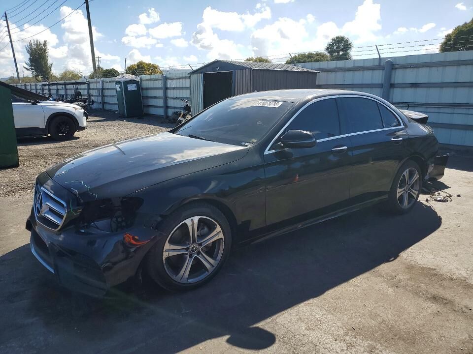 2018 MERCEDES-BENZ E-Class