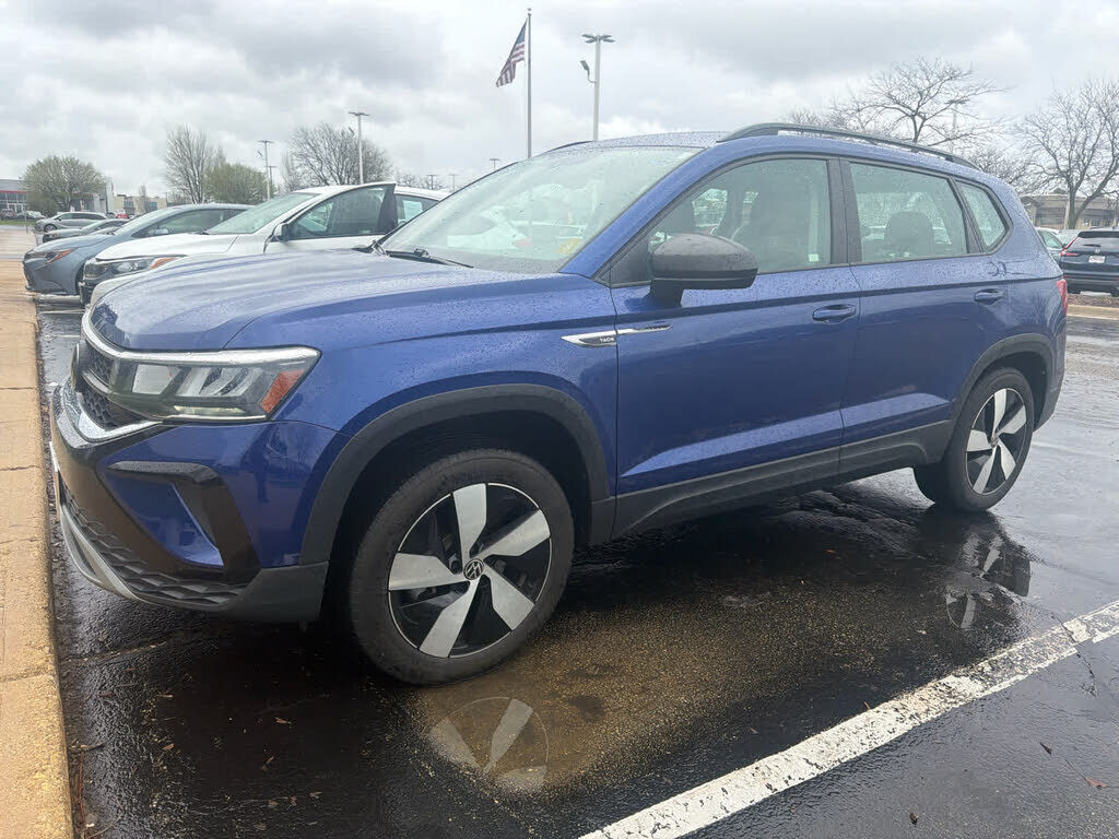 2023 VOLKSWAGEN Taos 4Motion