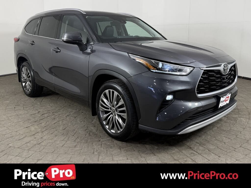 2021 TOYOTA Highlander