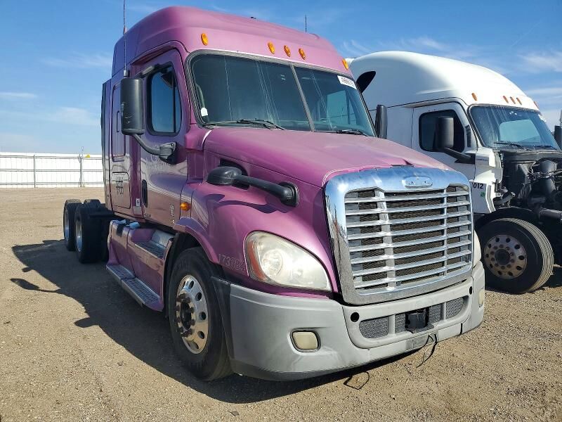 2012 FREIGHTLINER Cascadia
