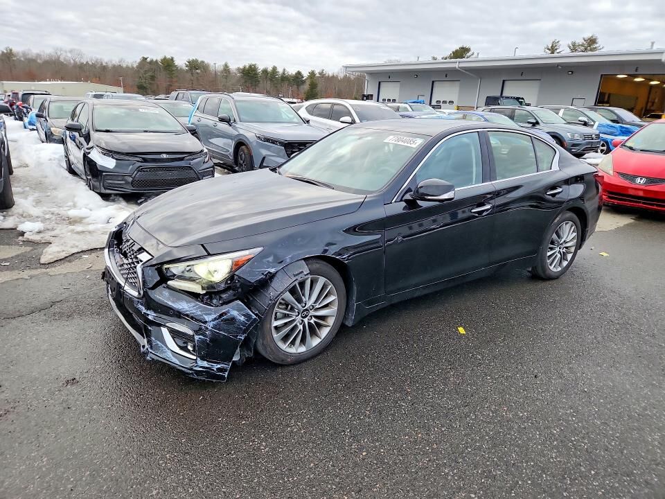 2023 INFINITI Q50