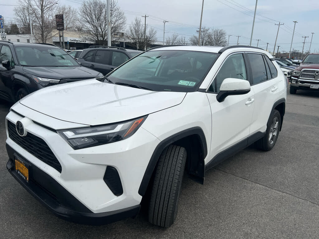 2024 TOYOTA RAV4