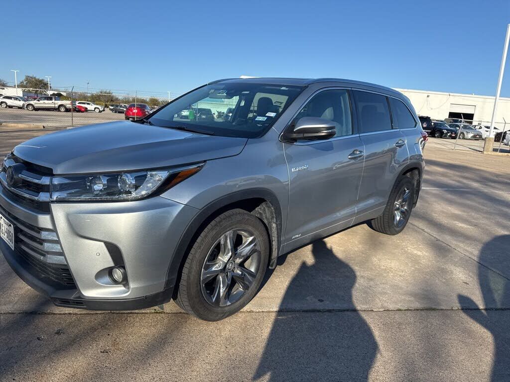 2018 TOYOTA Highlander