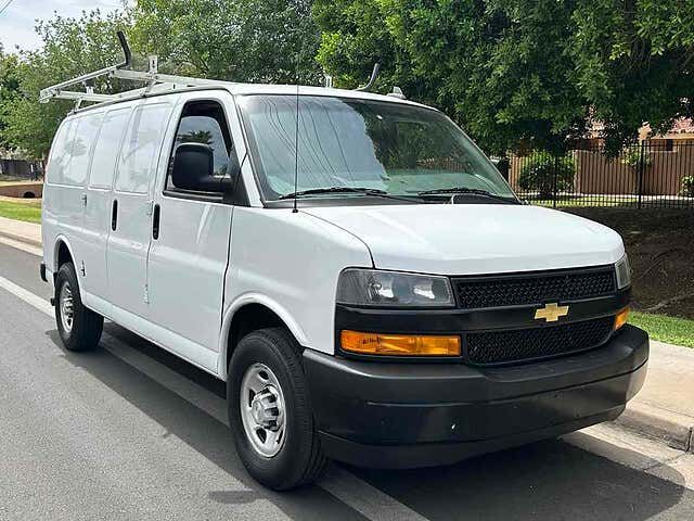 2021 CHEVROLET Express