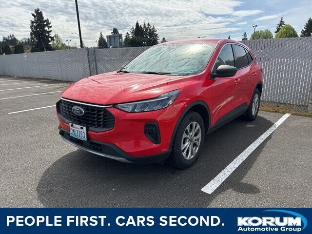 2024 FORD Escape