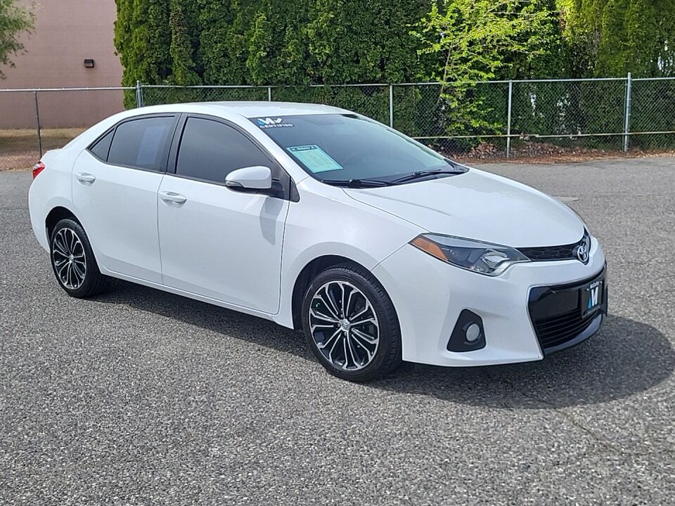 2014 TOYOTA Corolla