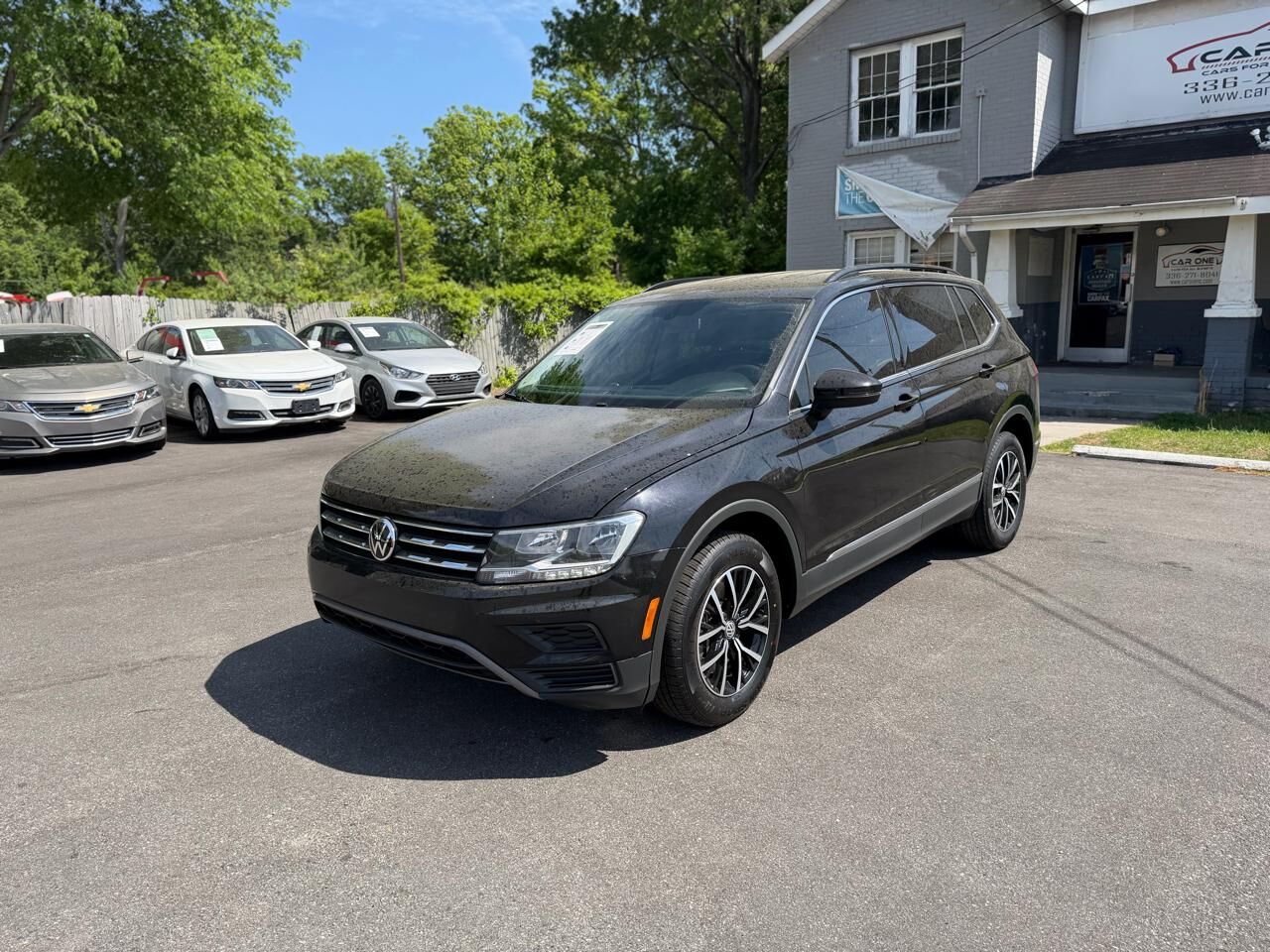 2021 VOLKSWAGEN Tiguan