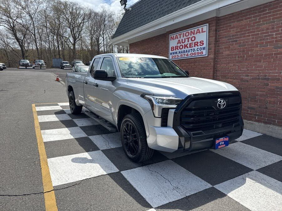 2024 TOYOTA Tundra
