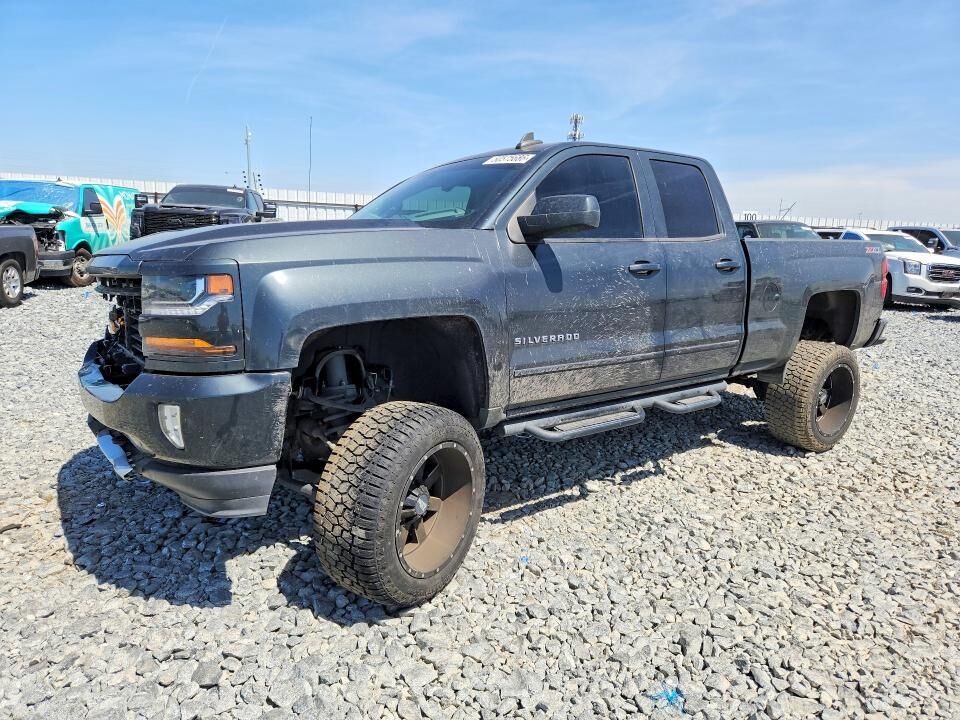 2017 CHEVROLET Silverado