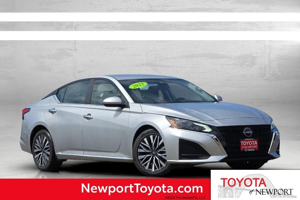2023 NISSAN Altima