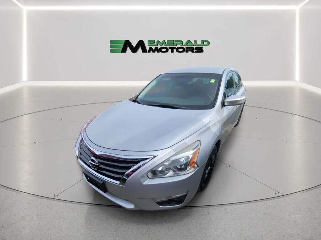 2013 NISSAN Altima