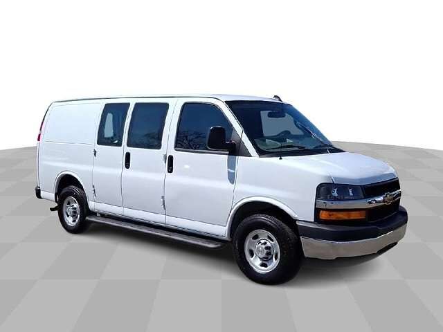 2024 CHEVROLET Express