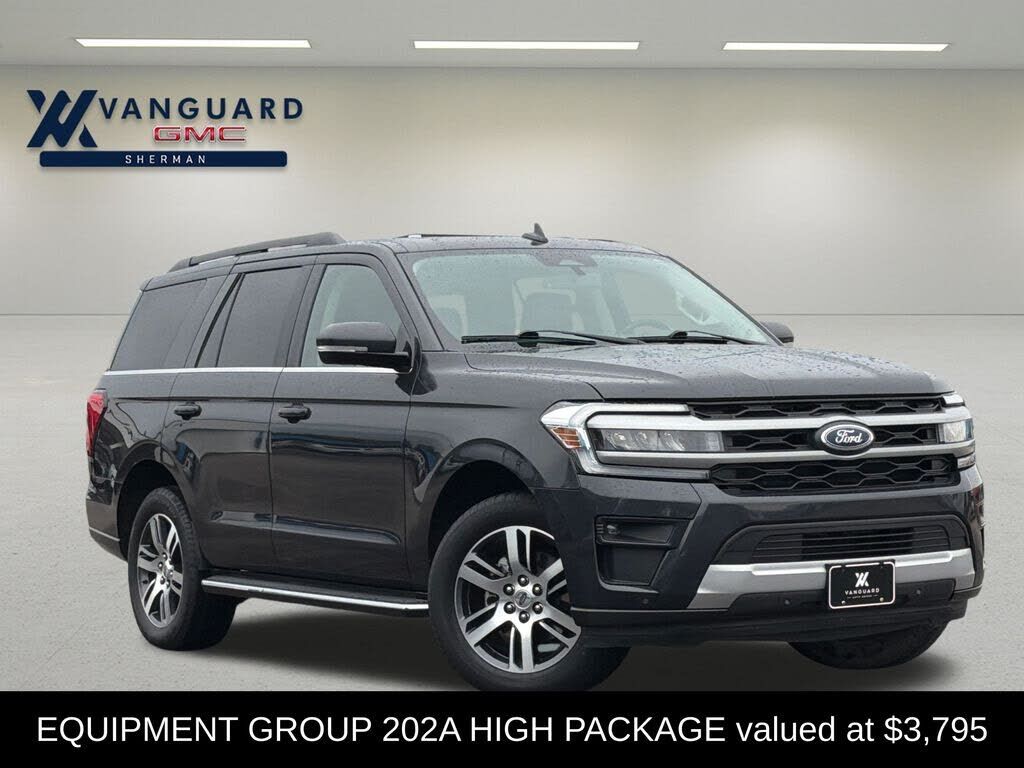 2022 FORD Expedition