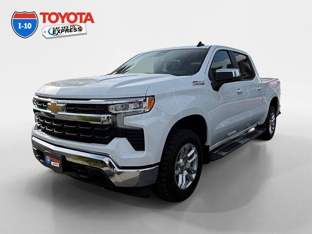 2025 CHEVROLET Silverado