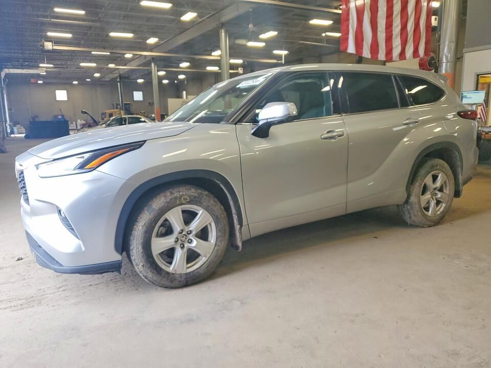 2021 TOYOTA Highlander