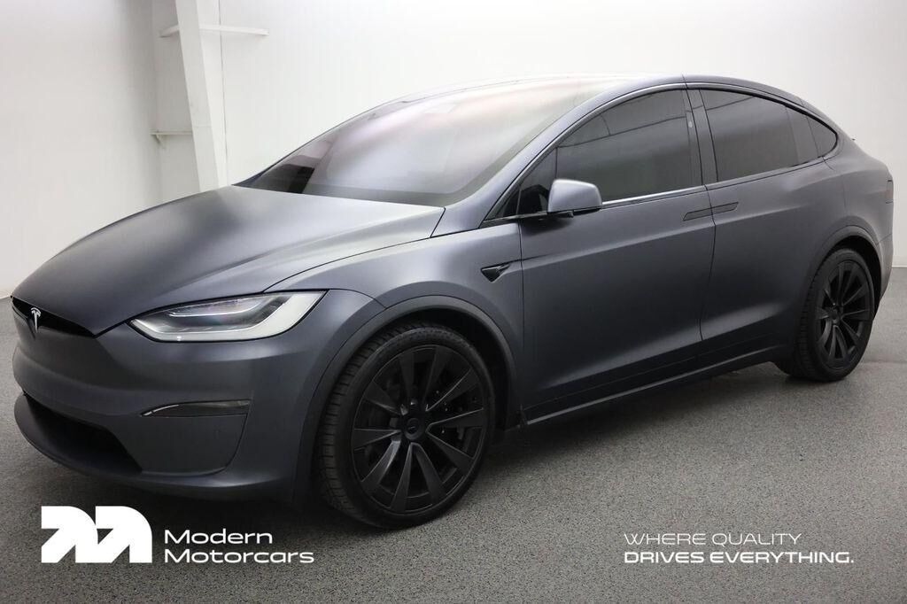 2022 TESLA Model X