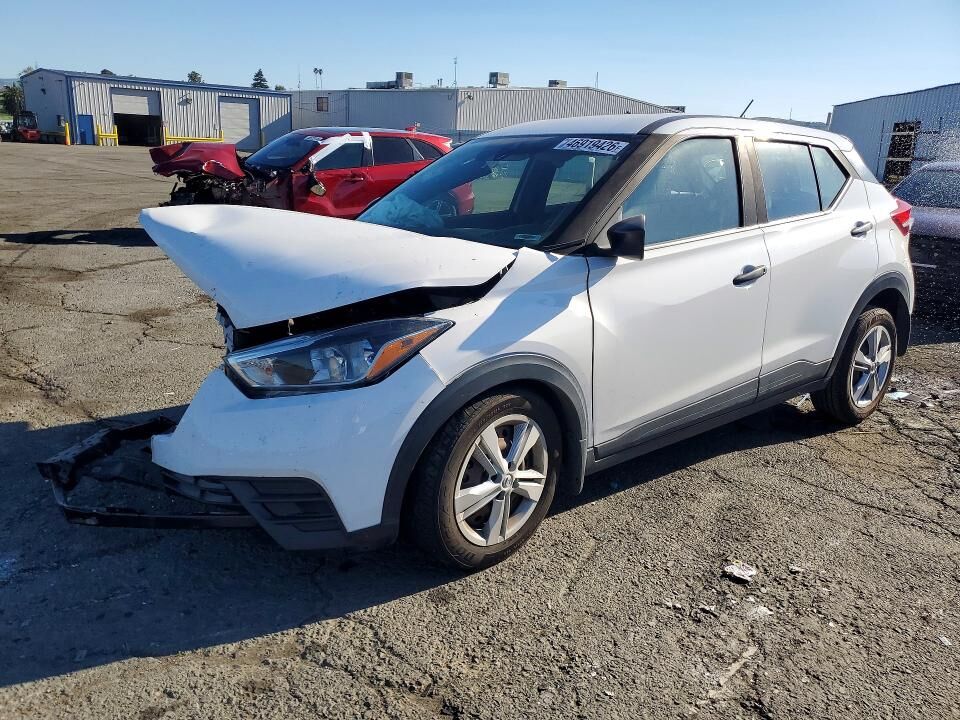 2020 NISSAN Kicks