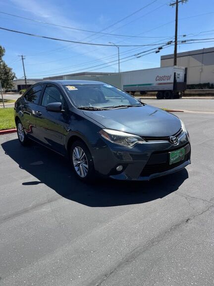 2014 TOYOTA Corolla