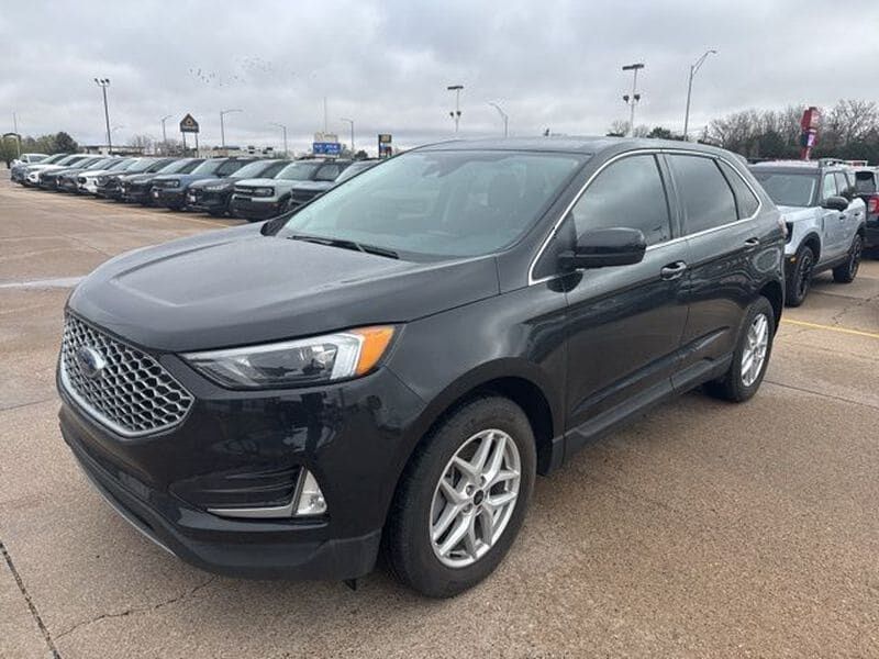 2023 FORD Edge