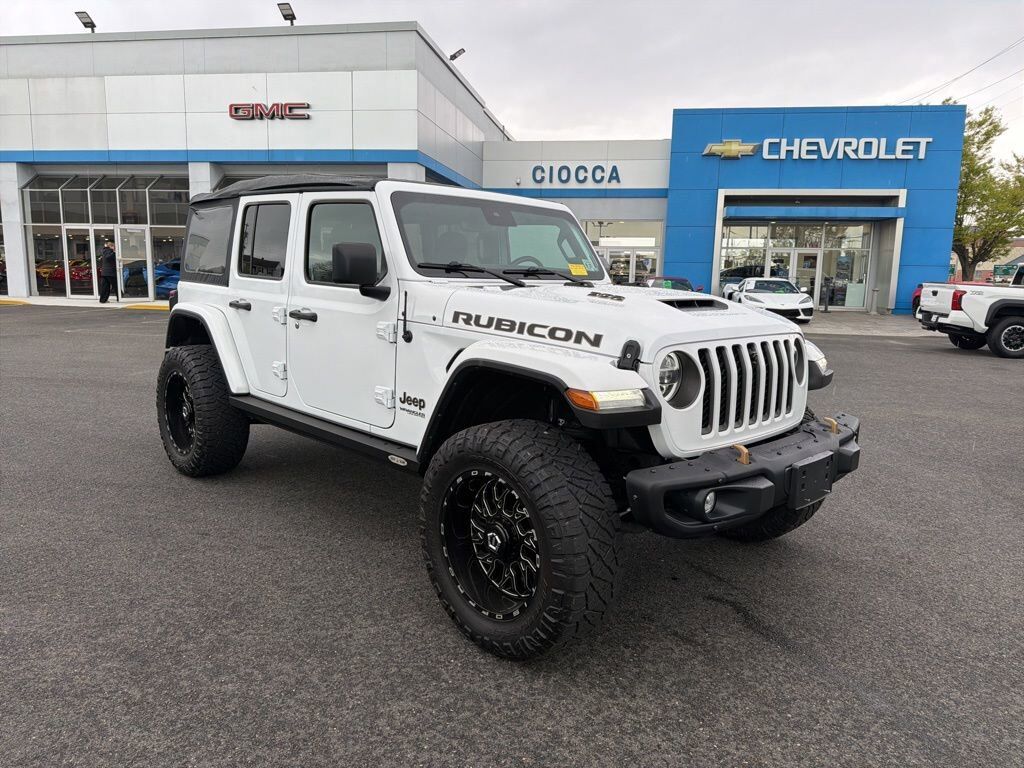 2022 JEEP Wrangler
