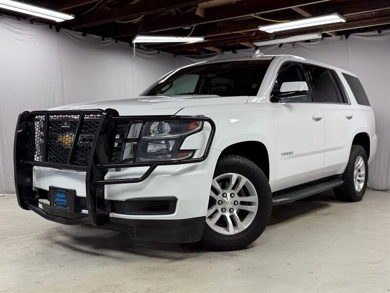 2017 CHEVROLET Tahoe
