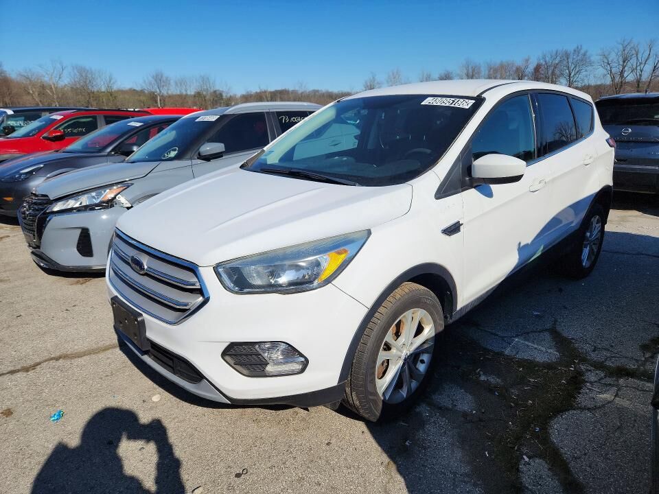 2017 FORD Escape
