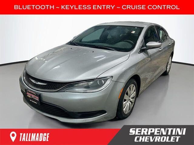 2016 CHRYSLER 200