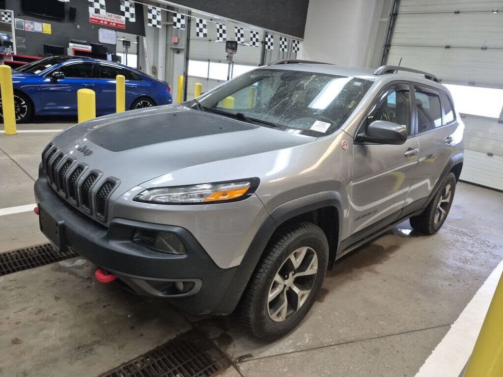 2017 JEEP Cherokee