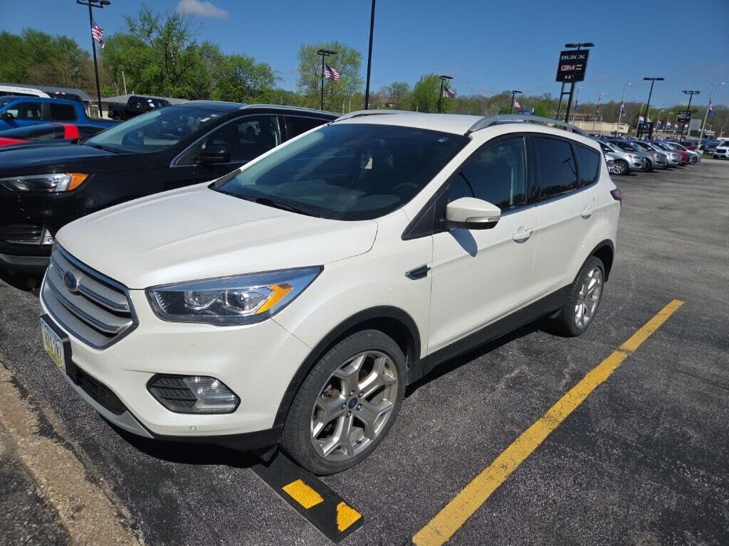 2018 FORD Escape