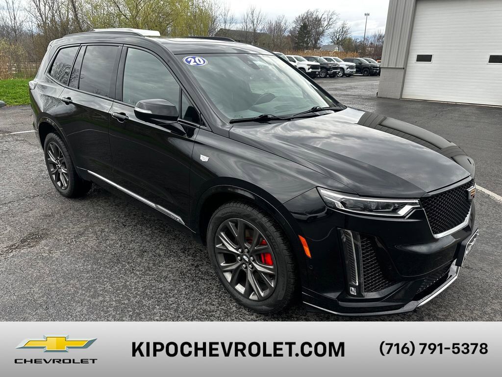 2020 CADILLAC XT6