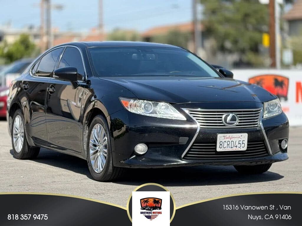 2014 LEXUS ES