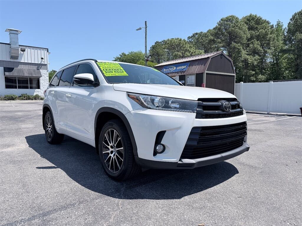 2018 TOYOTA Highlander