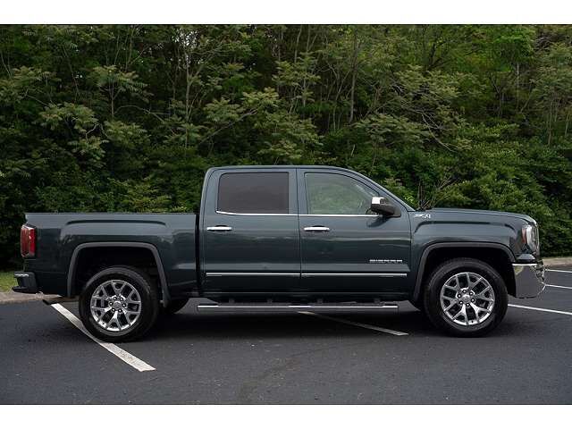 2017 GMC Sierra