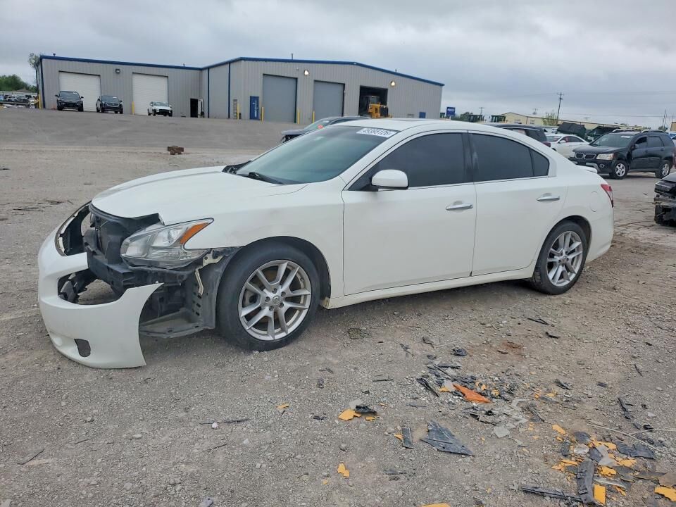 2009 NISSAN Maxima