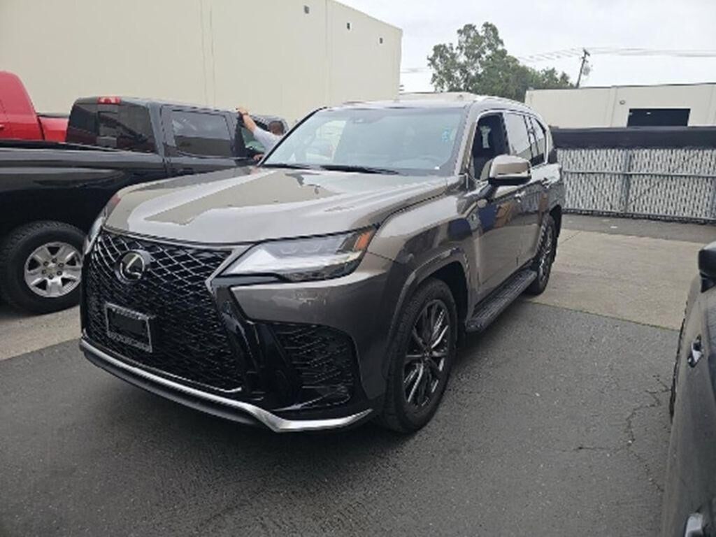 2023 LEXUS LX